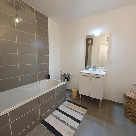 Grand Palais, Europe, Bienvenue Chez Nestyou, 릴